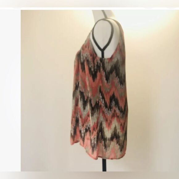 Signature by Larry Levine Small Brown Peach Sleeveless Blouse - Picture 3 of 13